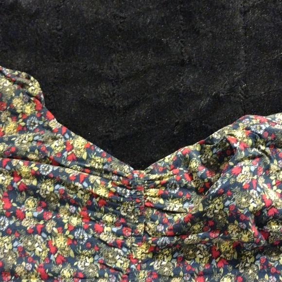 Fall Dress - Picture 4 of 5